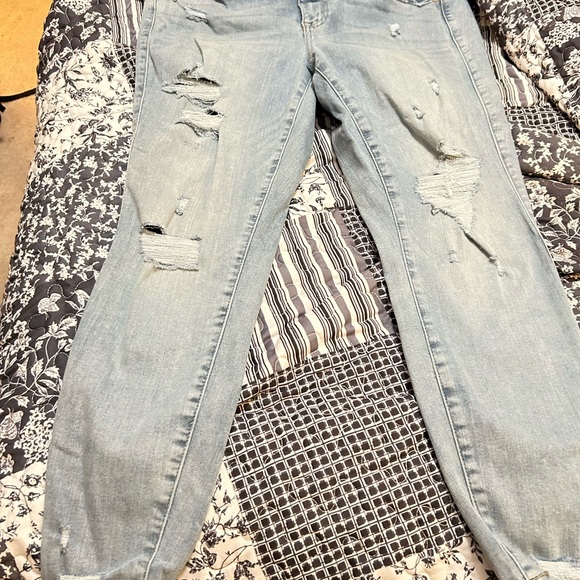 Torrid feel the jegging super soft women’s plus size 14 R distressed jeans - Picture 1 of 11
